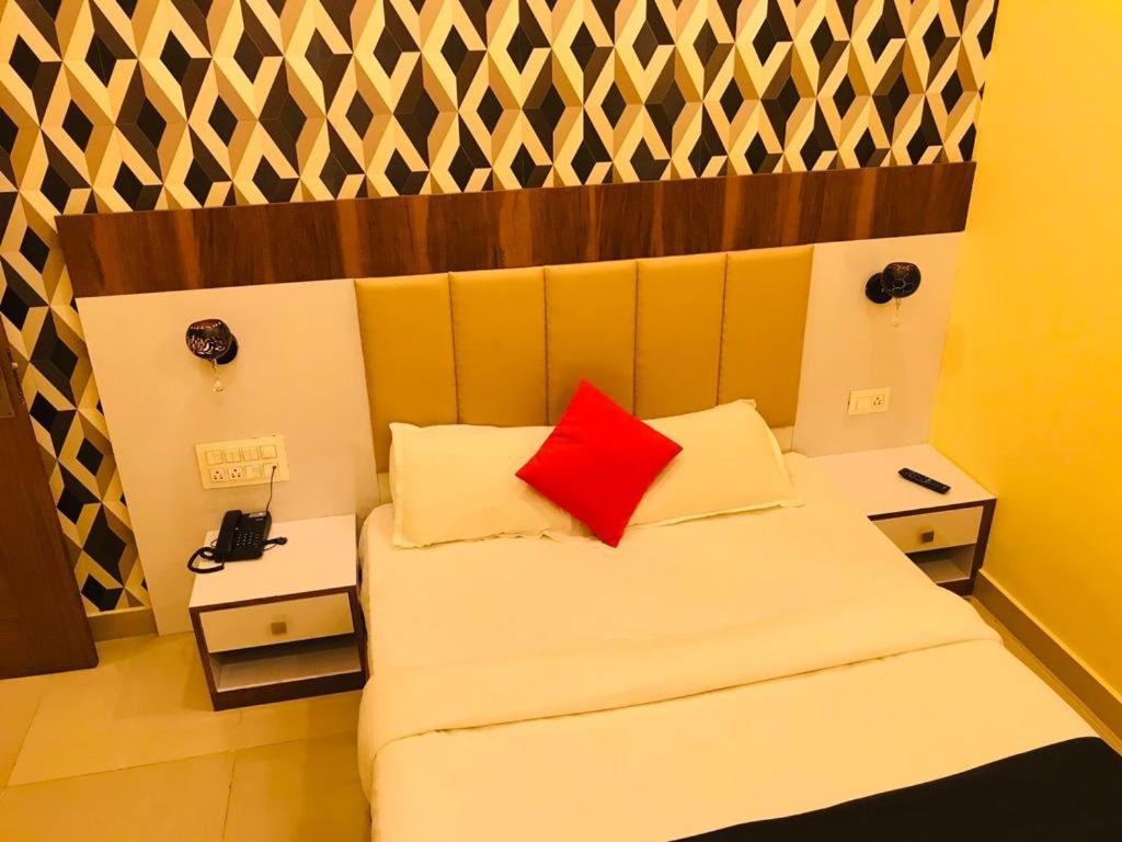 Hotel Keerthana Puttur Puttur  Exterior photo